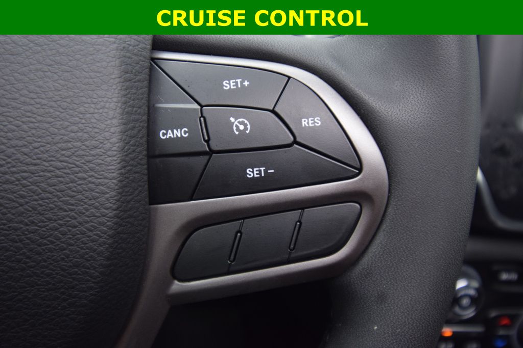 used 2022 Jeep Cherokee car, priced at $24,000