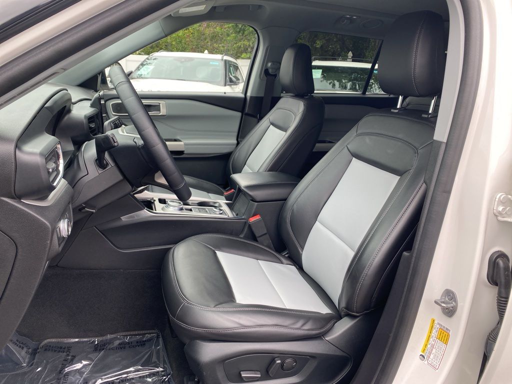 used 2022 Ford Explorer car, priced at $31,995
