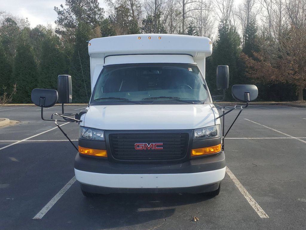 new 2023 GMC Savana 3500 car, priced at $32,954