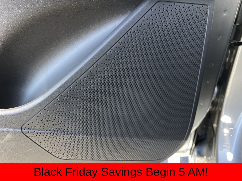 new 2025 Kia Niro car, priced at $29,957