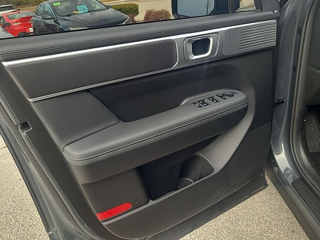 used 2025 Hyundai Santa Fe car, priced at $34,759