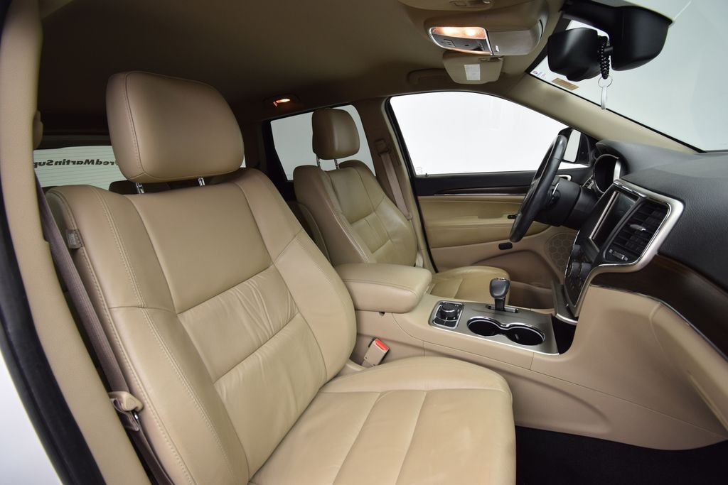 used 2014 Jeep Grand Cherokee car, priced at $9,095