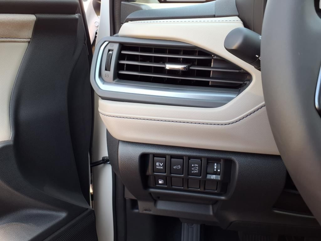 new 2025 Subaru Forester Hybrid car, priced at $43,241