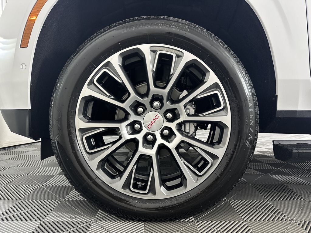 new 2025 GMC Yukon XL car, priced at $97,580