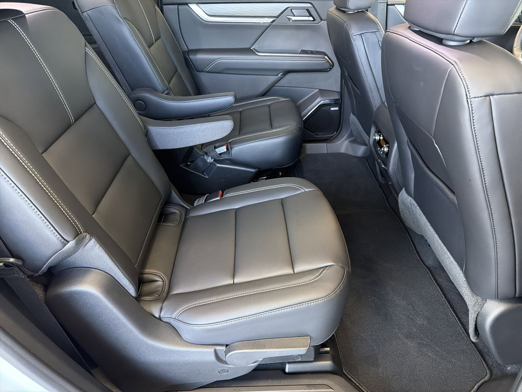 new 2026 GMC Acadia car, priced at $48,130