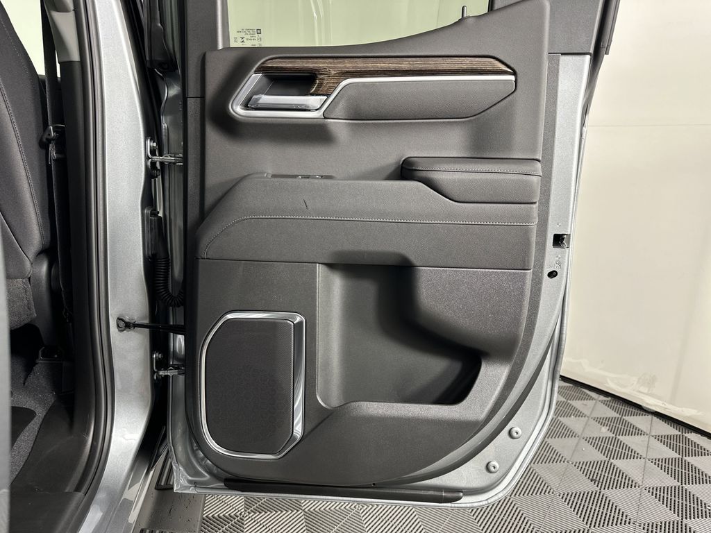 new 2025 GMC Sierra 1500 car, priced at $53,475