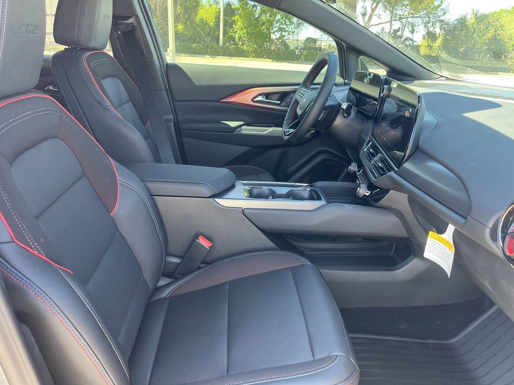 new 2025 Chevrolet Equinox EV car, priced at $45,347