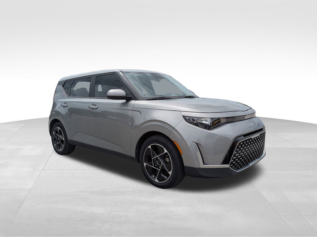used 2023 Kia Soul car, priced at $15,653