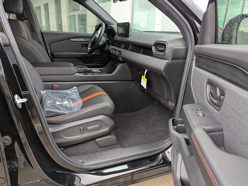 new 2026 Honda Passport car, priced at $51,376