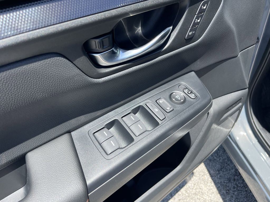 new 2026 Honda CR-V Hybrid car, priced at $38,813