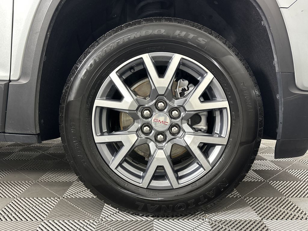 used 2023 GMC Acadia car, priced at $28,363