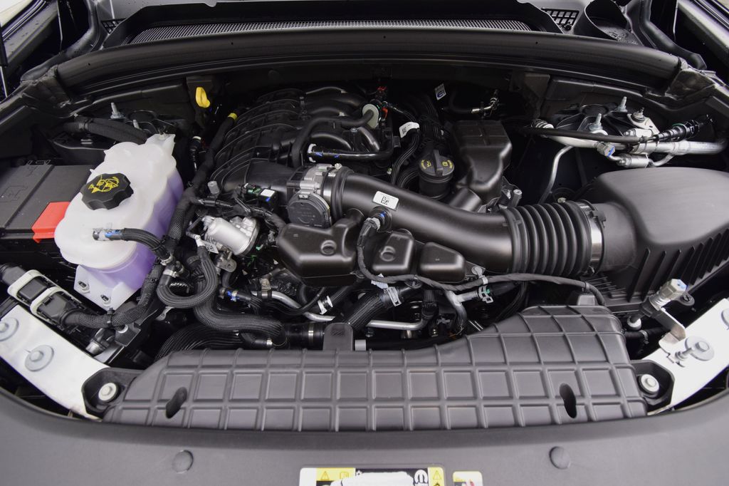 new 2025 Jeep Grand Cherokee car, priced at $44,150