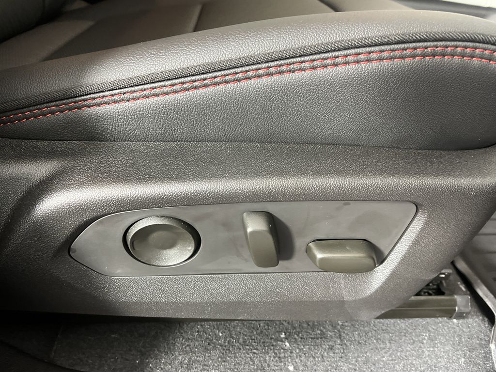 new 2025 GMC Canyon car, priced at $54,615