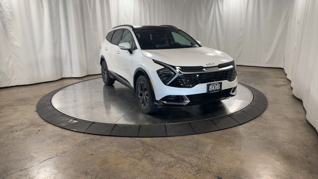 new 2025 Kia Sportage Hybrid car, priced at $38,986
