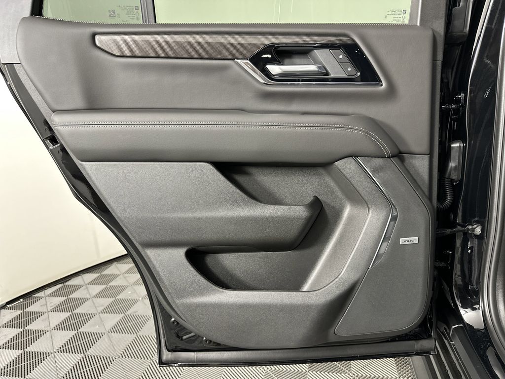 new 2025 GMC Yukon car, priced at $76,529