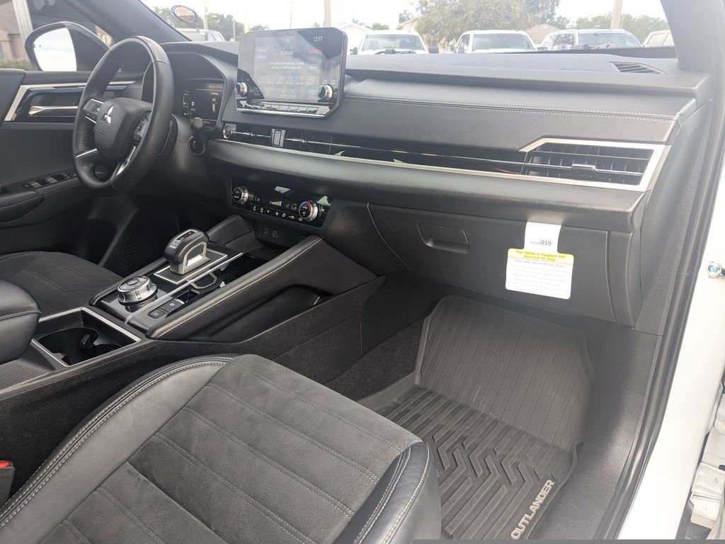 used 2023 Mitsubishi Outlander car, priced at $24,521