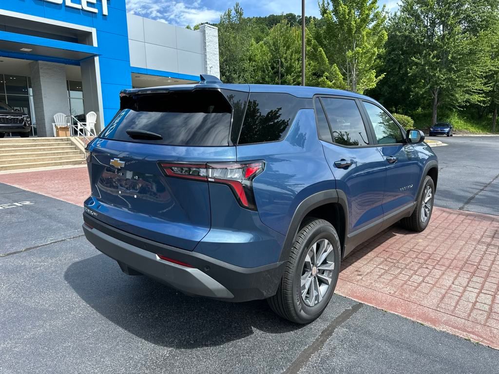 new 2026 Chevrolet Equinox car, priced at $31,995