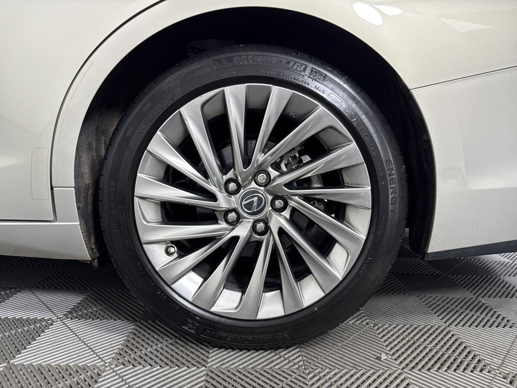 used 2019 Lexus ES car, priced at $30,367