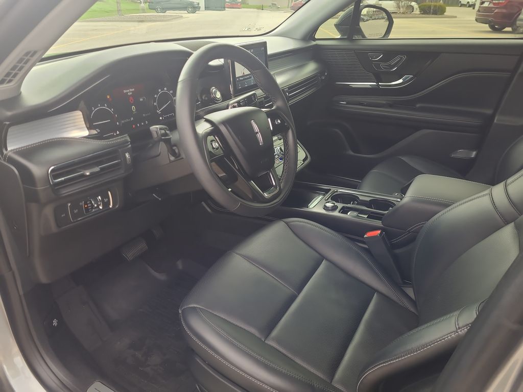 used 2022 Lincoln Corsair car, priced at $28,768