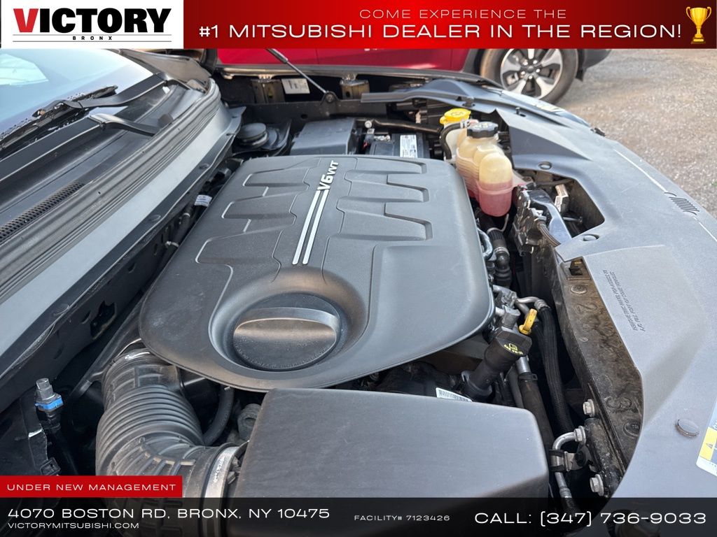 used 2019 Jeep Cherokee car, priced at $14,555