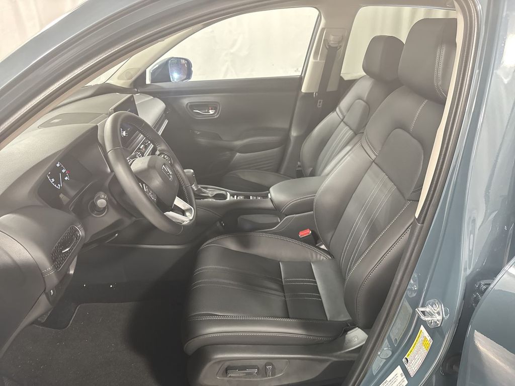new 2026 Honda HR-V car, priced at $31,900