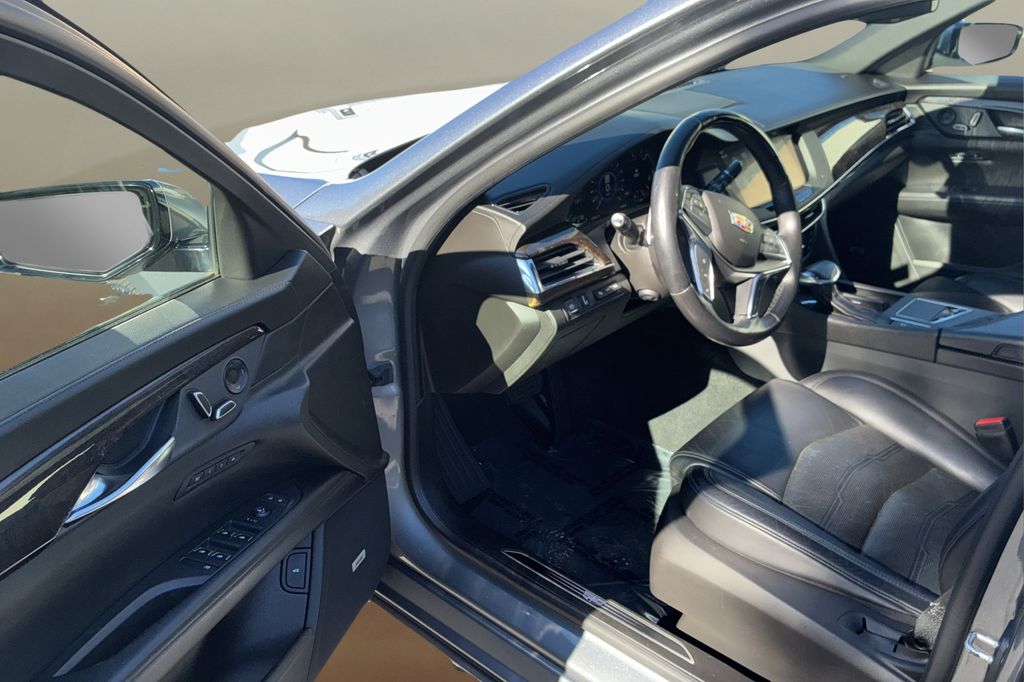 used 2018 Cadillac CT6 car, priced at $27,200