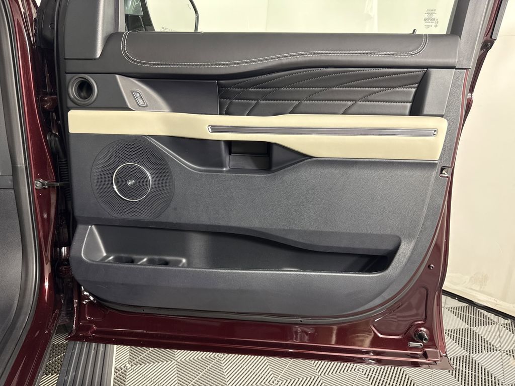 used 2020 Ford Expedition car