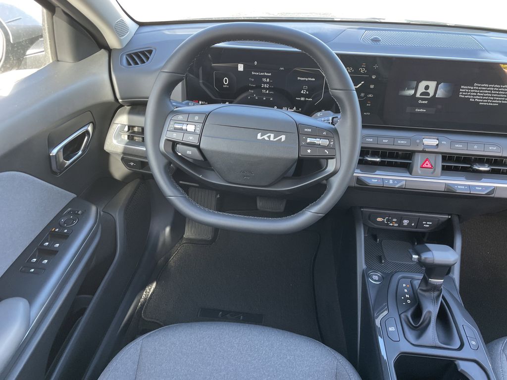 new 2025 Kia K4 car, priced at $24,073