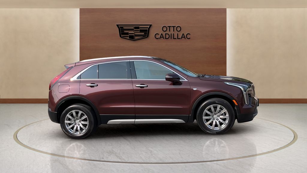 used 2022 Cadillac XT4 car, priced at $29,450