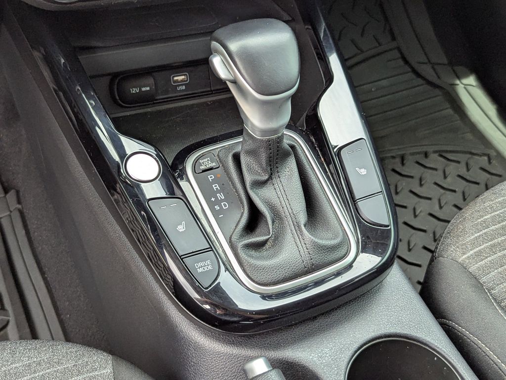 used 2023 Kia Soul car, priced at $15,653