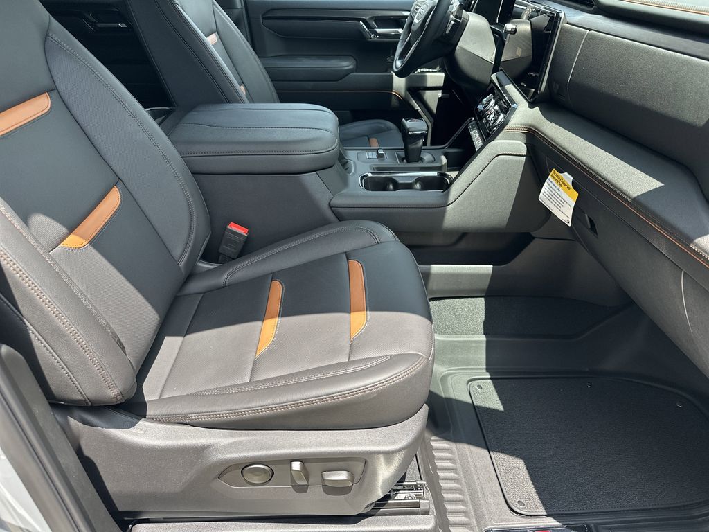 new 2025 GMC Sierra 1500 car, priced at $69,349