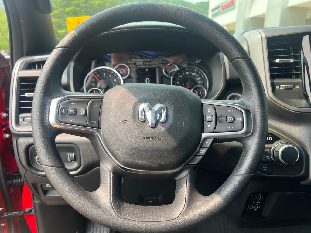 new 2025 Ram 1500 car, priced at $43,990