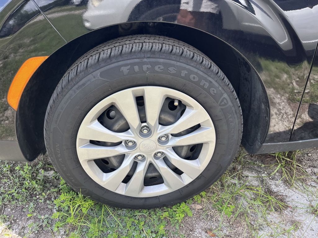 used 2021 Kia Soul car, priced at $13,491