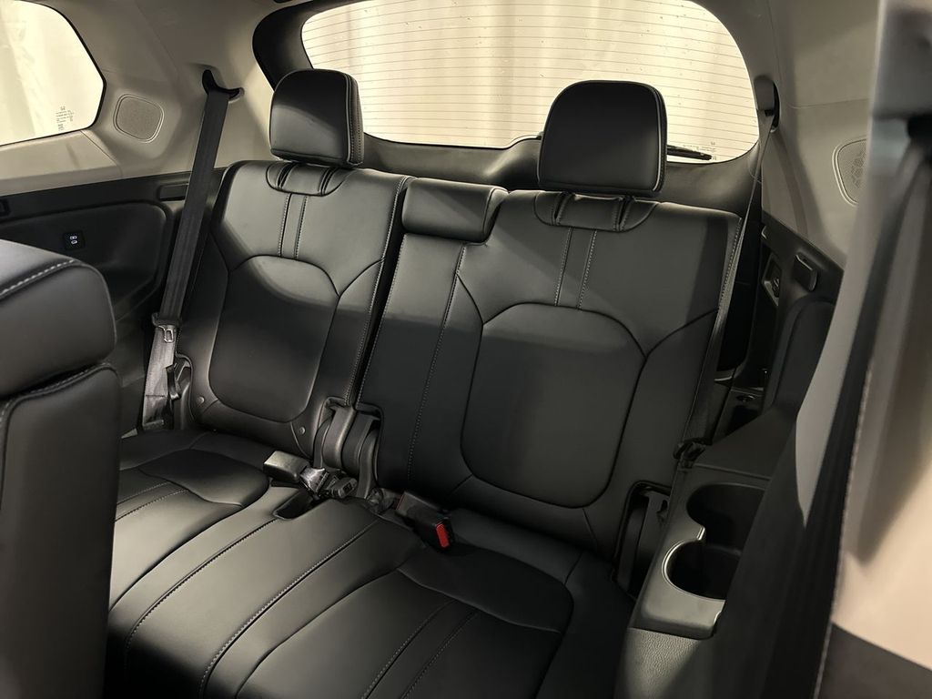 new 2025 Honda Pilot car, priced at $54,530