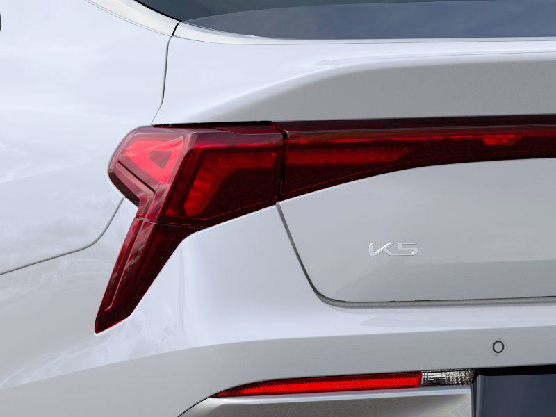 new 2025 Kia K5 car, priced at $27,020
