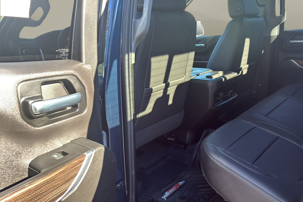 used 2020 Chevrolet Silverado 1500 car, priced at $31,200