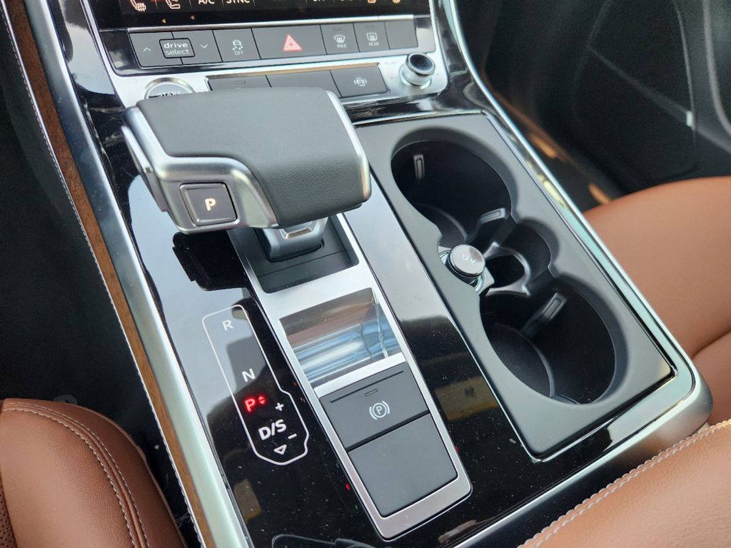 new 2025 Audi Q8 car, priced at $86,615