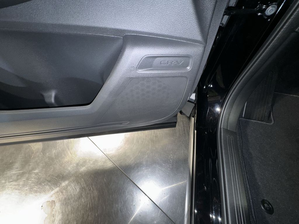 new 2025 Honda CR-V car, priced at $37,895