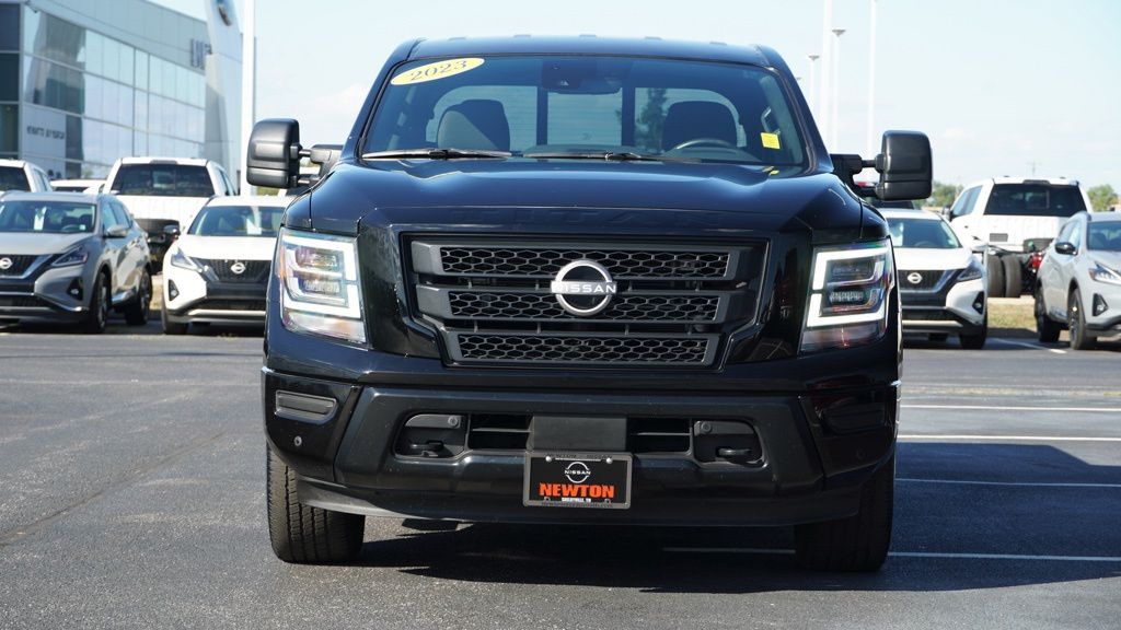 used 2023 Nissan Titan car, priced at $36,000