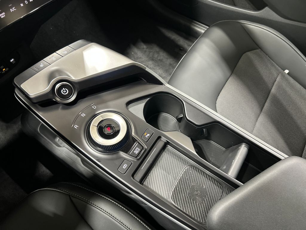 new 2025 Kia EV6 car, priced at $49,635