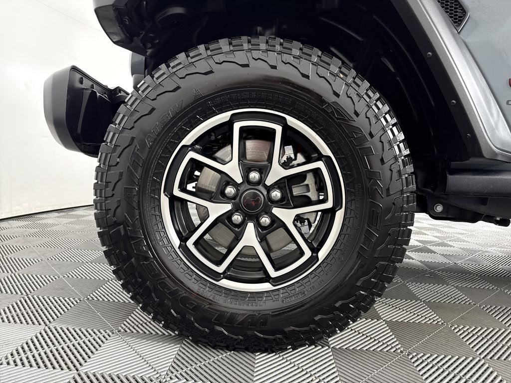 used 2024 Jeep Gladiator car, priced at $42,988