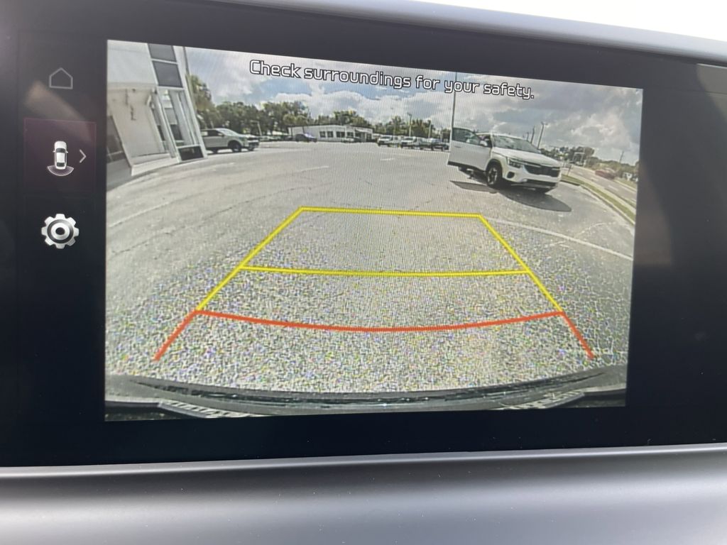 new 2025 Kia Seltos car, priced at $26,708