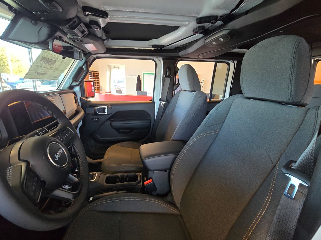 new 2025 Jeep Gladiator car, priced at $42,434