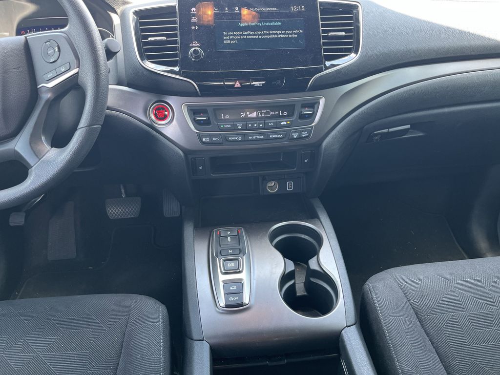 used 2022 Honda Pilot car, priced at $28,993