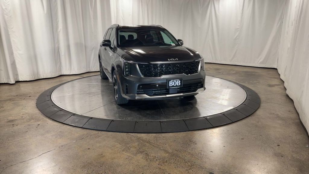 new 2025 Kia Sorento Hybrid car, priced at $42,248