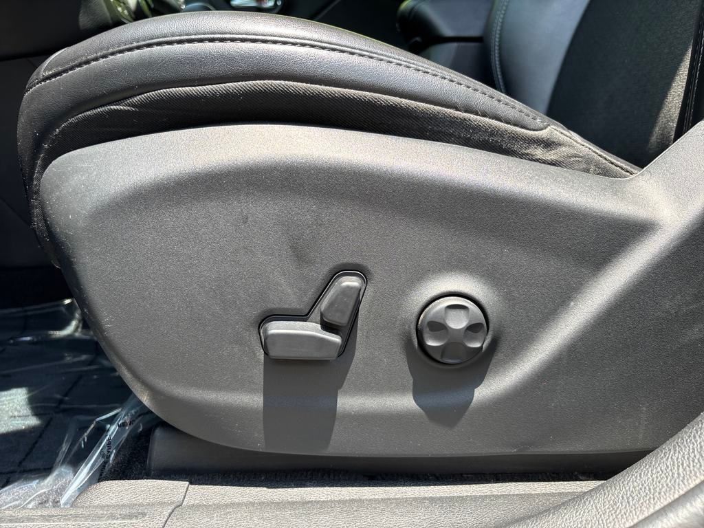 used 2019 Jeep Cherokee car, priced at $15,500