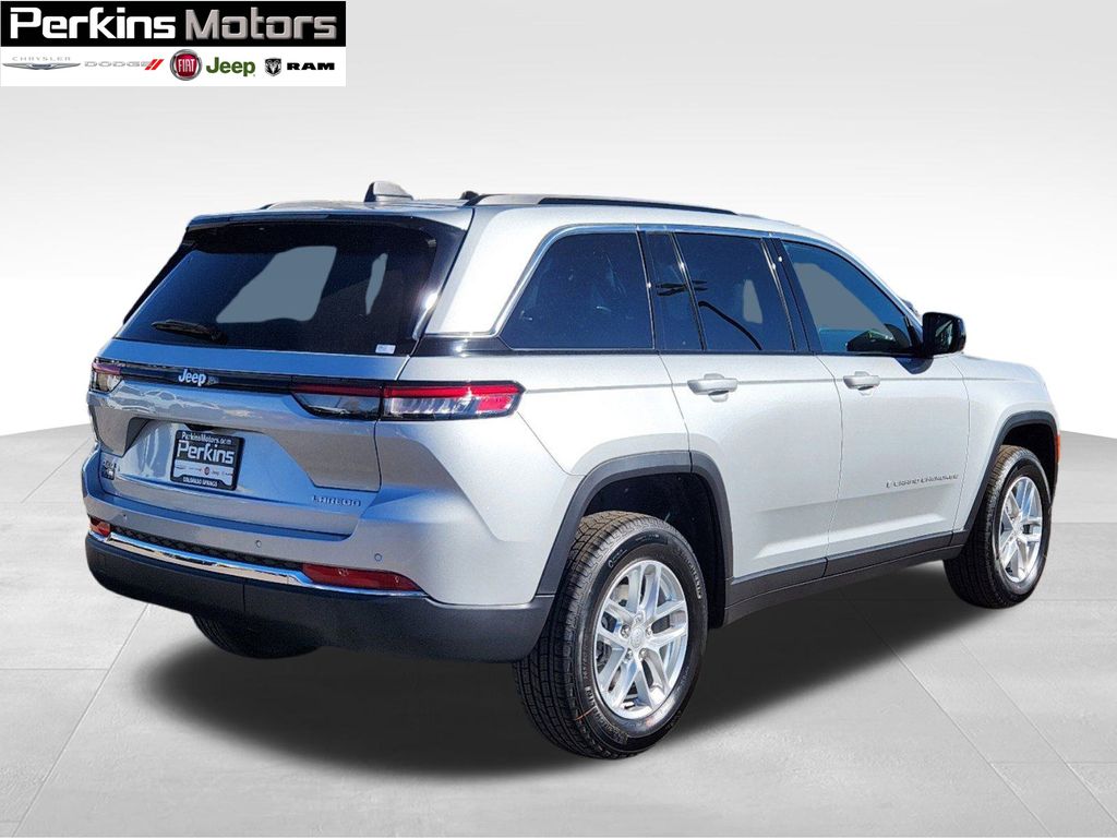 new 2025 Jeep Grand Cherokee car, priced at $37,959