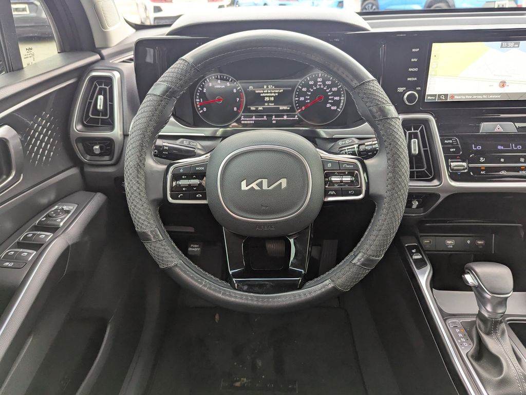 used 2023 Kia Sorento car, priced at $24,692