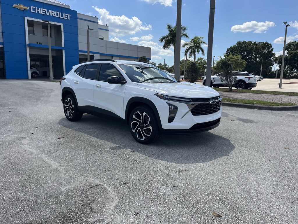 new 2025 Chevrolet Trax car, priced at $27,780