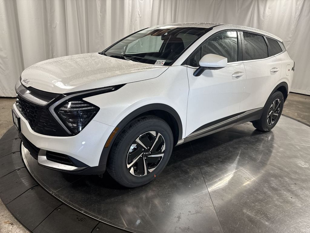 new 2025 Kia Sportage Hybrid car, priced at $32,026